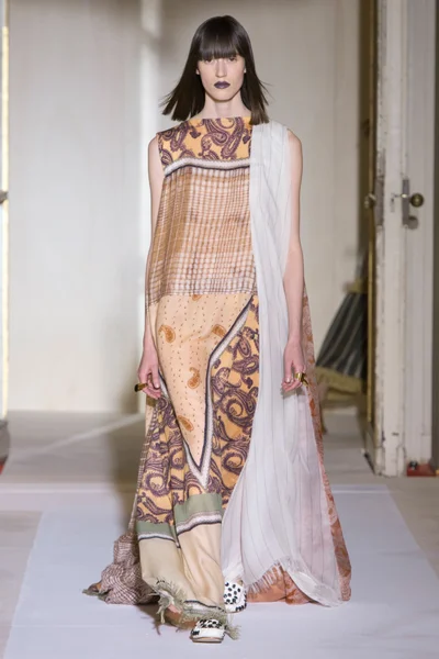 Look 7